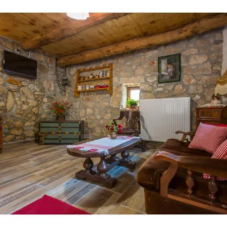 Peaceful Getaway In With Garden Feriehus