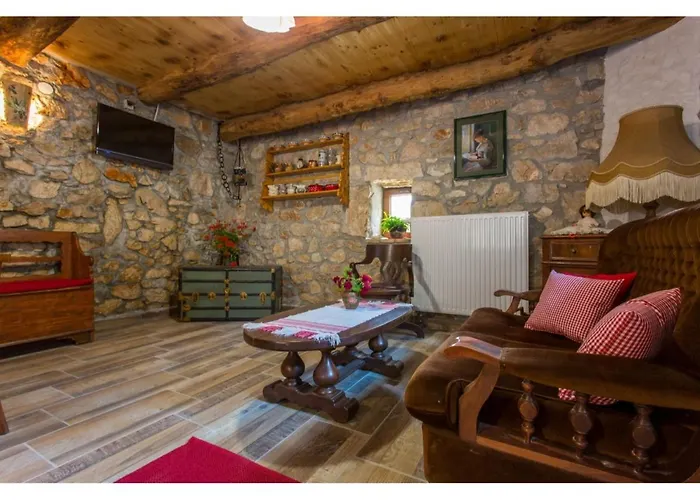 Peaceful Getaway In With Garden Casa de Férias